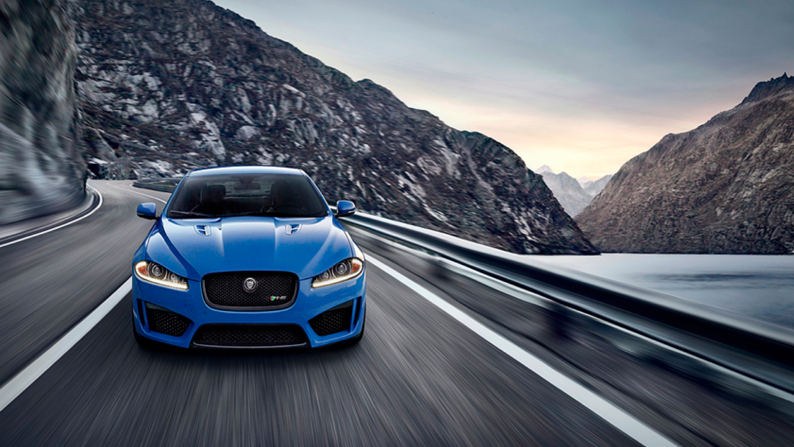 Jaguar-XFR-S-3