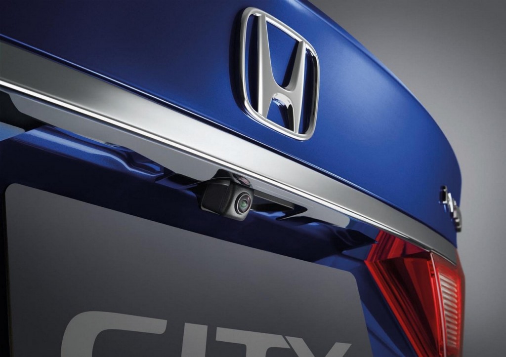 New-Thai-Honda-City-2014-4