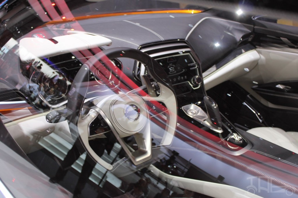 Nissan-Sport-Sedan-Concept-at-2014-3