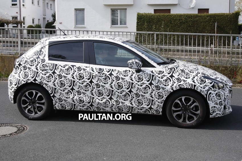 Mazda-2-2014-3