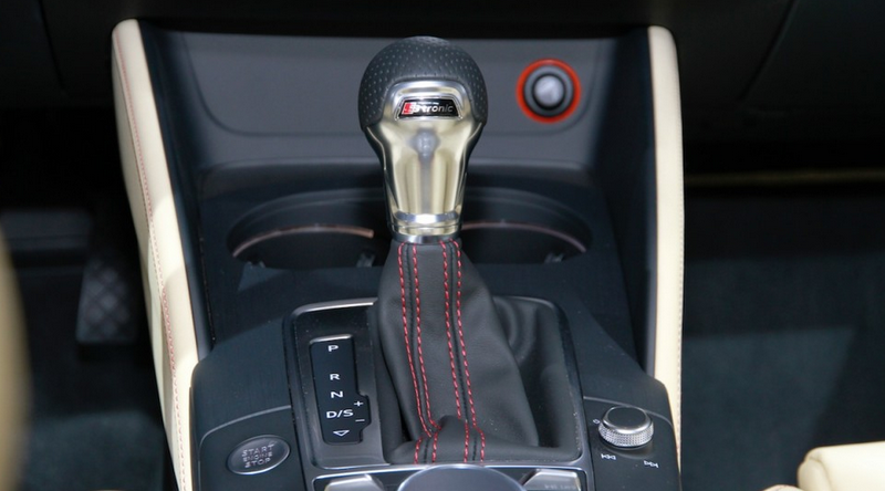 Audi-a3-sedan-2014-2