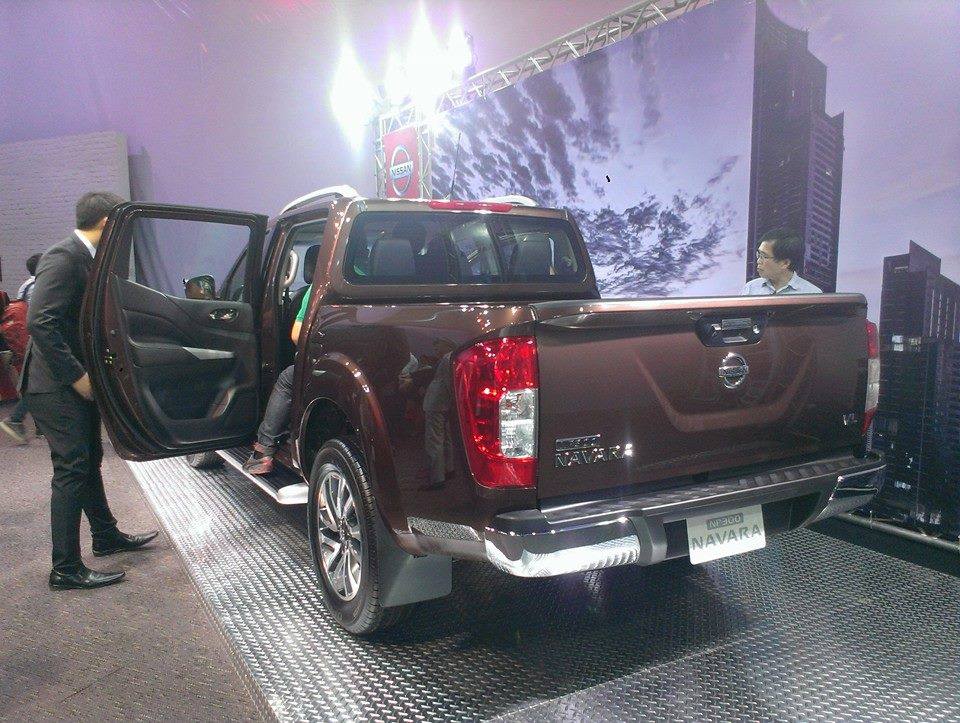 Nissan-NP300-Navara-7