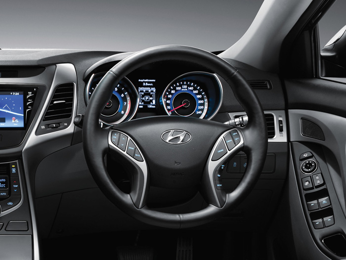 2014-Hyundai-Elantra-Sport-th