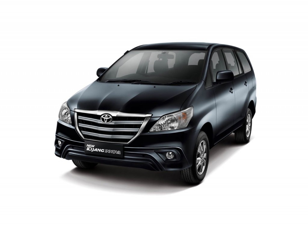 2016-Toyota-Innova