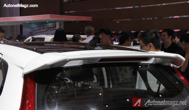 Honda-Jazz-RS-Black-Top-Limited-Edition-Price-And-Specs