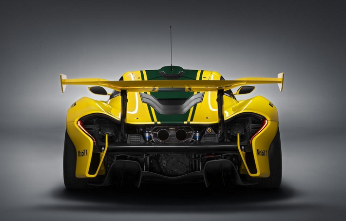 McLaren-P1-GTR-2015-rear