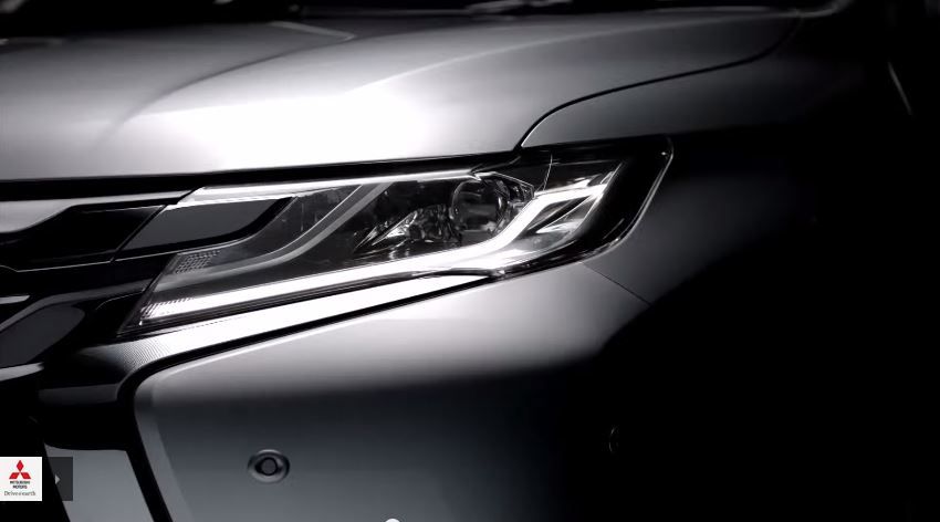 Teaser-pajero-sport2015-light