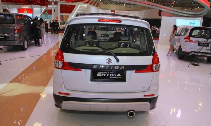 Suzuki-Ertiga-2015-7
