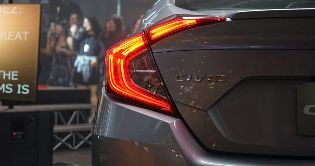 All-New-Civic-2016-11