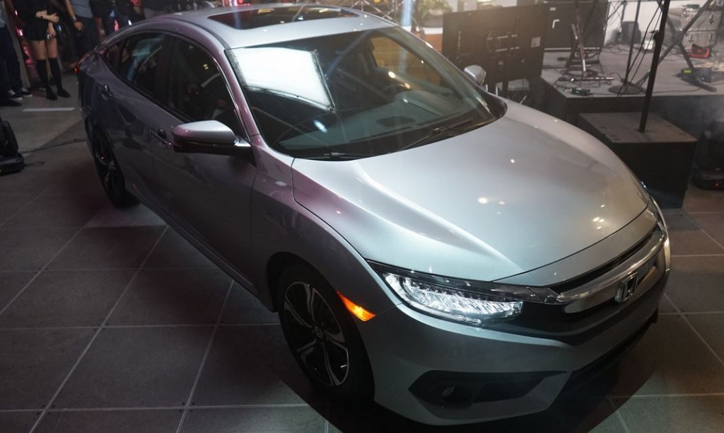All-New-Civic-2016-4