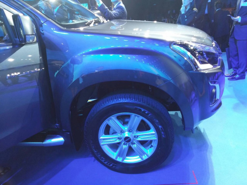D-max-Blue-power6