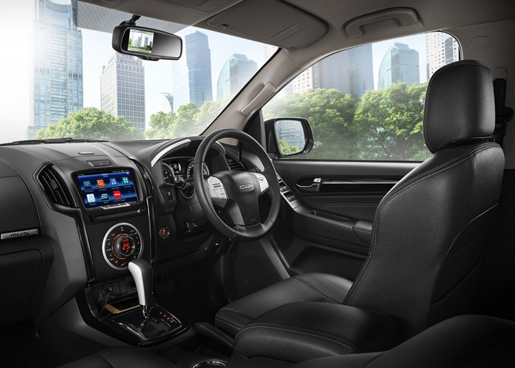 Isuzu-mu-x-2016-bluepower3
