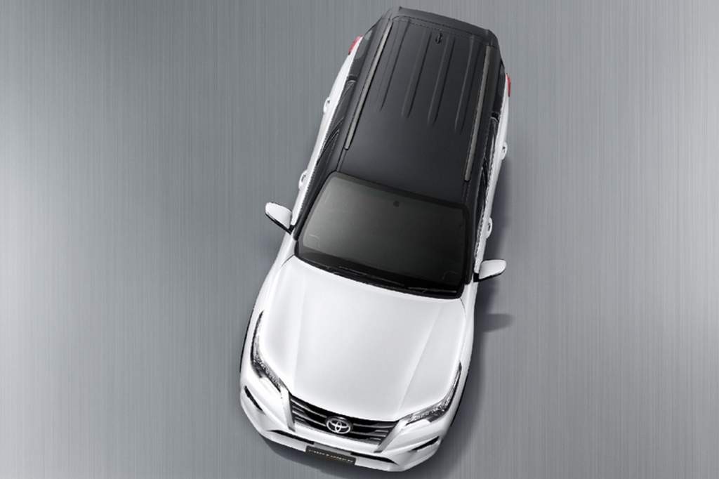 Toyota-Fortuner-TRD-2016-16