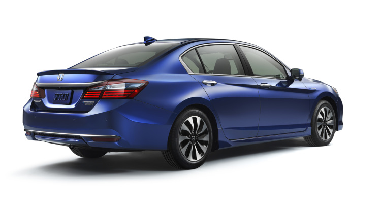 Honda-Accord-Hybrid-2