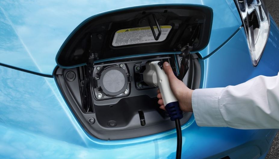 New-Nissan-leaf-2016-2