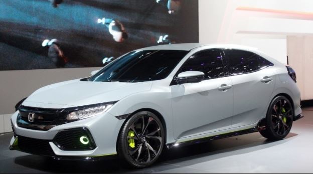 2017_Honda_Civic_Si_Coupe04