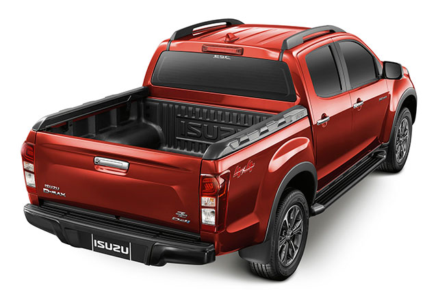 d-max-2017-7